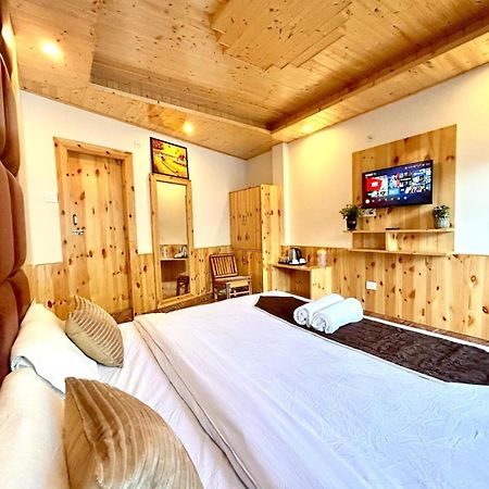 Hotel Jannat Manali  Exterior photo